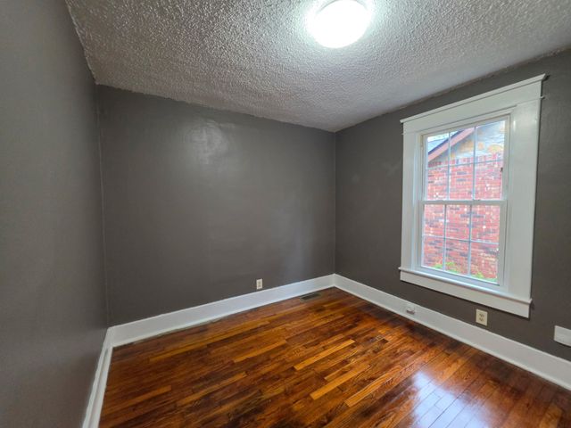1205 Meridian St, Nashville, TN 37207