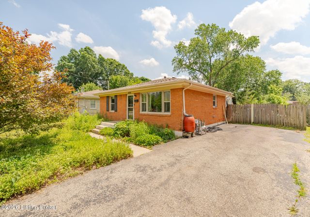 6000 Noah Dr, Louisville, KY 40258