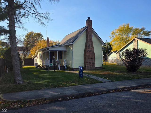 218 Maple Street, Tipton, IN 46072