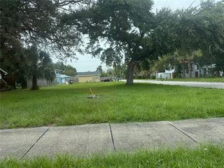 801 21ST AVENUE S, St Petersburg, FL 33705