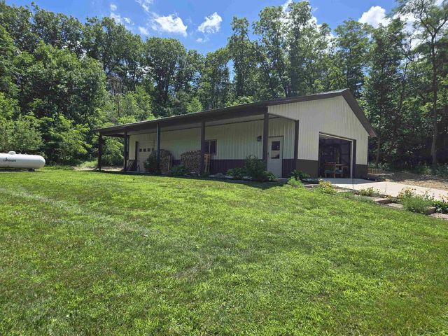 W5738 CTY RD D, Montello, WI 53949