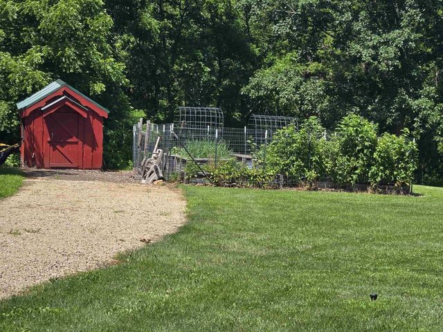 W5738 CTY RD D, Montello, WI 53949