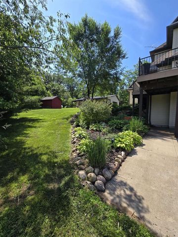 W5738 CTY RD D, Montello, WI 53949