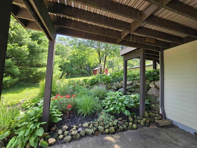 W5738 CTY RD D, Montello, WI 53949