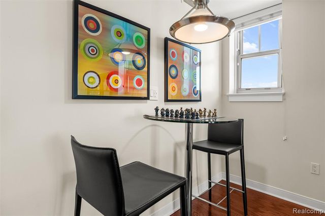 525 W Lafayette Boulevard 11B, Detroit, MI 48226