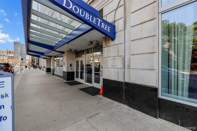 525 W Lafayette Boulevard 11B, Detroit, MI 48226