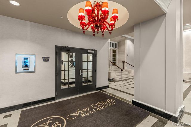 525 W Lafayette Boulevard 11B, Detroit, MI 48226