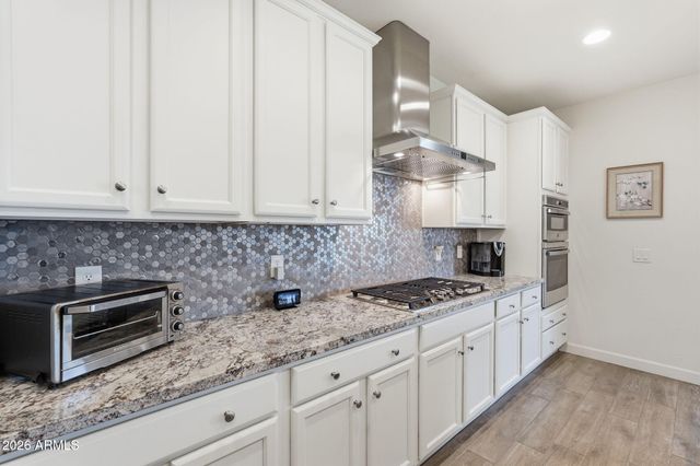 13272 W MONTANSORO Lane, Peoria, AZ 85383