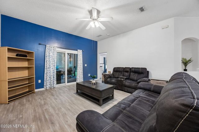 86429 RIVERWOOD Drive, Yulee, FL 32097