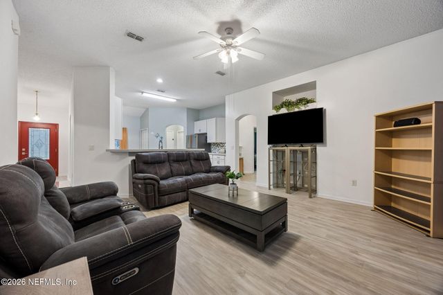 86429 RIVERWOOD Drive, Yulee, FL 32097
