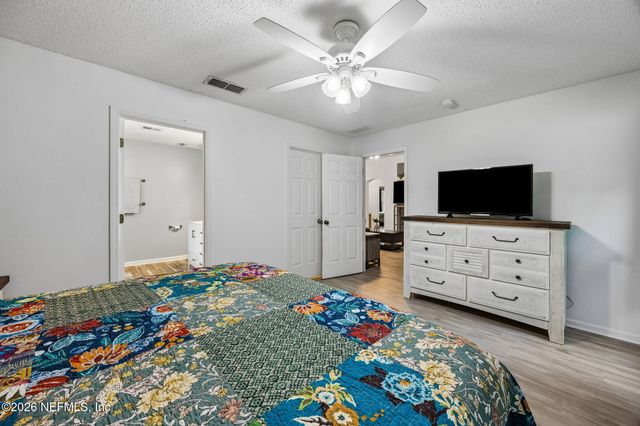 86429 RIVERWOOD Drive, Yulee, FL 32097