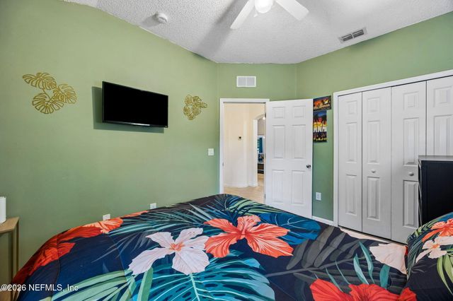 86429 RIVERWOOD Drive, Yulee, FL 32097