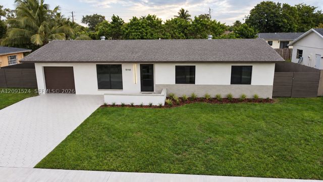 15941 SW 104th Ct, Miami, FL 33157