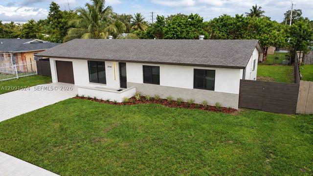 15941 SW 104th Ct, Miami, FL 33157