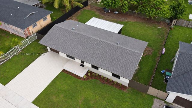 15941 SW 104th Ct, Miami, FL 33157