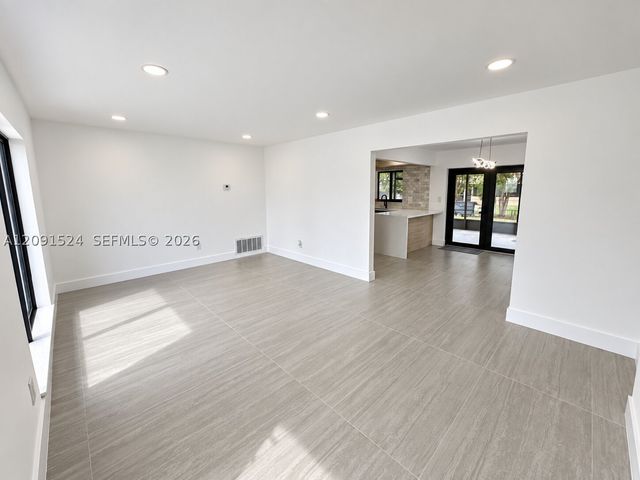 15941 SW 104th Ct, Miami, FL 33157