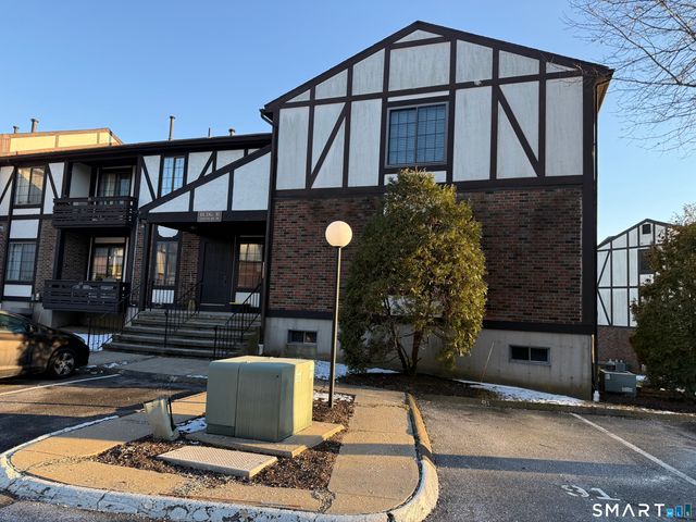 365 Mather Street APT 92, Hamden, CT 06514