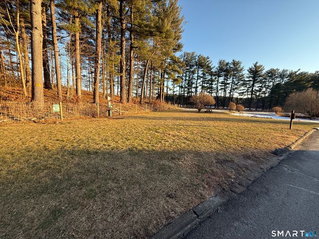 365 Mather Street APT 92, Hamden, CT 06514