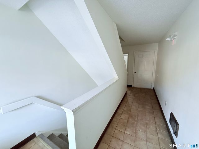 365 Mather Street APT 92, Hamden, CT 06514