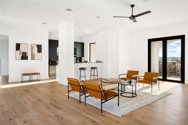 106 Bella Montagna CIR, Austin, TX 78734