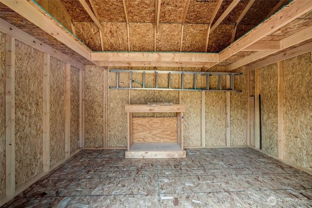 5014 Parker Road E, Sumner, WA 98390