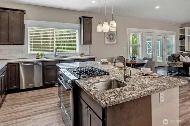 5014 Parker Road E, Sumner, WA 98390