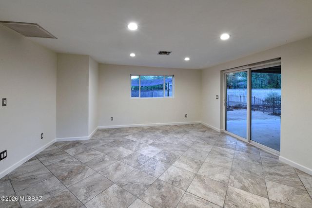 3007 E Beverly Drive, Tucson, AZ 85716