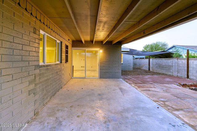 3007 E Beverly Drive, Tucson, AZ 85716