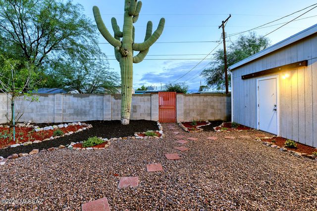 3007 E Beverly Drive, Tucson, AZ 85716