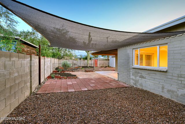3007 E Beverly Drive, Tucson, AZ 85716