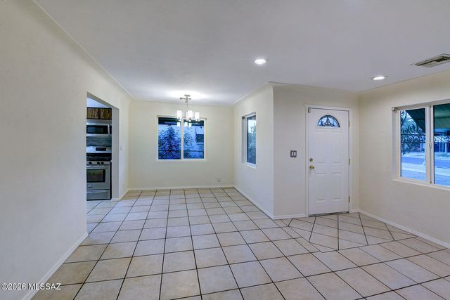 3007 E Beverly Drive, Tucson, AZ 85716