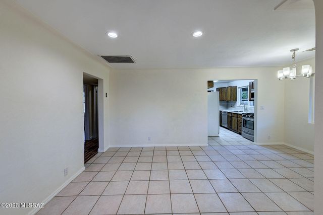 3007 E Beverly Drive, Tucson, AZ 85716