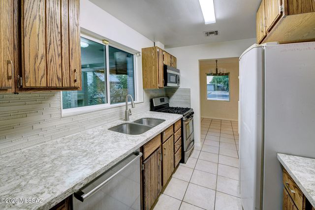 3007 E Beverly Drive, Tucson, AZ 85716