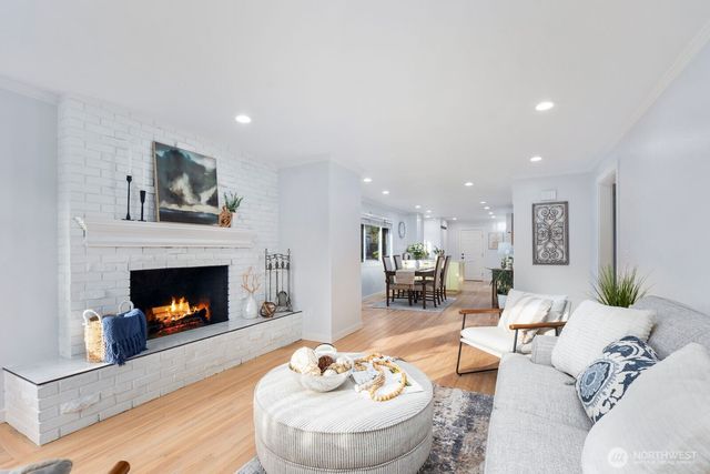 1301 McMillan Avenue, Sumner, WA 98390