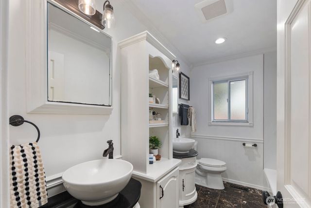 1301 McMillan Avenue, Sumner, WA 98390