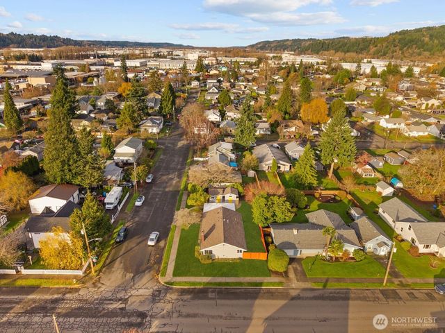 1301 McMillan Avenue, Sumner, WA 98390