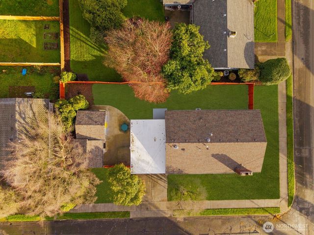 1301 McMillan Avenue, Sumner, WA 98390