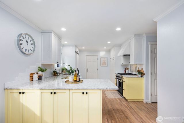 1301 McMillan Avenue, Sumner, WA 98390