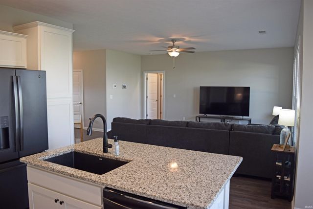 11415 Oscar Drive, Evansville, IN 47725