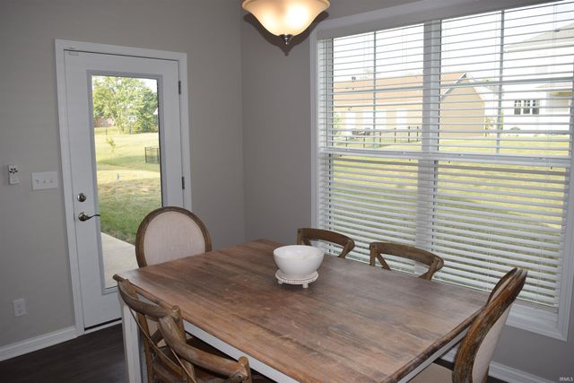 11415 Oscar Drive, Evansville, IN 47725