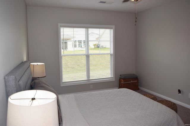 11415 Oscar Drive, Evansville, IN 47725