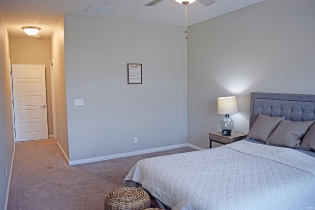 11415 Oscar Drive, Evansville, IN 47725