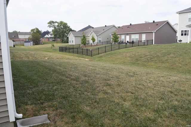 11415 Oscar Drive, Evansville, IN 47725