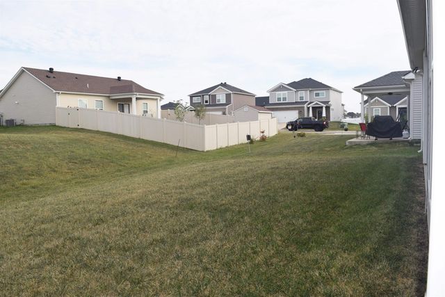 11415 Oscar Drive, Evansville, IN 47725