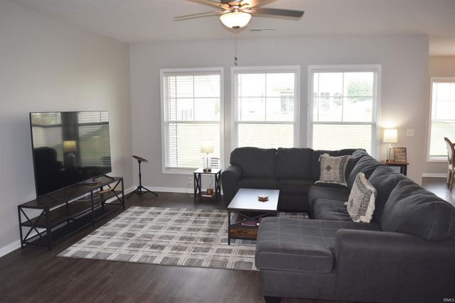 11415 Oscar Drive, Evansville, IN 47725