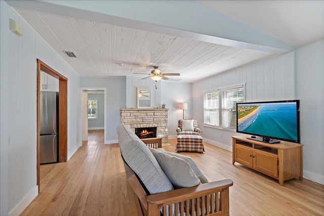 6841 LONGBOAT DRIVE S, Longboat Key, FL 34228