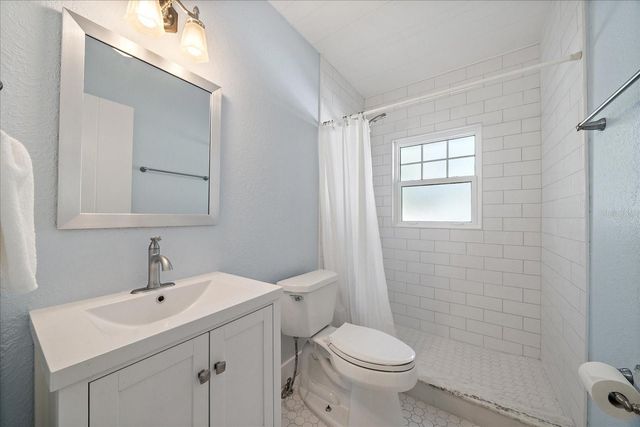 6841 LONGBOAT DRIVE S, Longboat Key, FL 34228