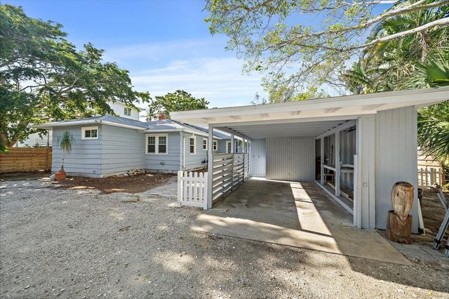 6841 LONGBOAT DRIVE S, Longboat Key, FL 34228