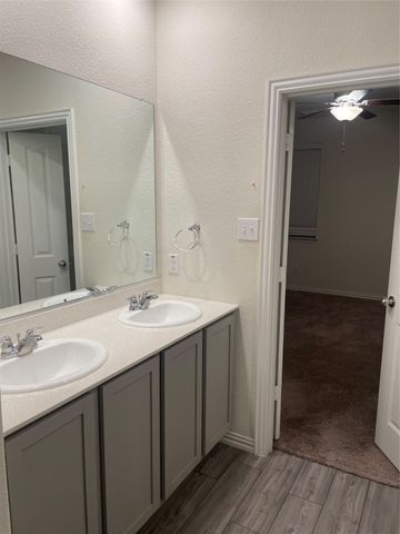 2413 Buchanan Lane, Forney, TX 75126