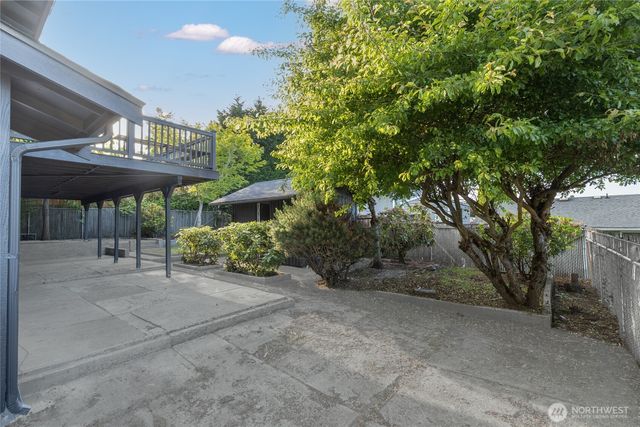 6125 N 41st Street, Tacoma, WA 98407